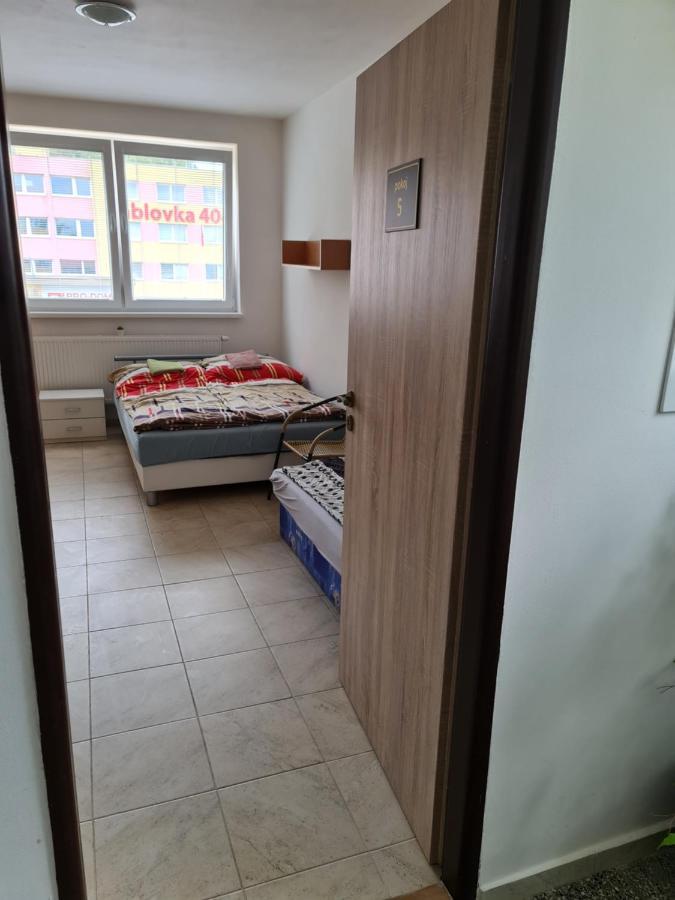 Hotel Nika Beds Pardubice Exteriér fotografie